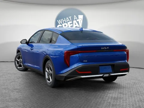 2026 Kia K4 LXS, photo 4