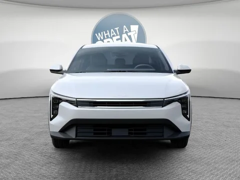 2026 Kia K4 LXS, photo 2