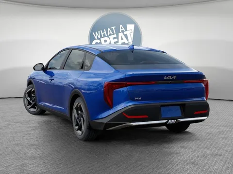 2025 Kia K4 EX, photo 4