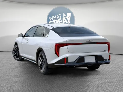 2025 Kia K4 GT-Line, photo 4