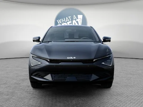 2026 Kia EV6 Wind, photo 2