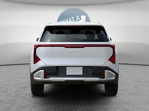 2027 Kia Seltos S, photo 5