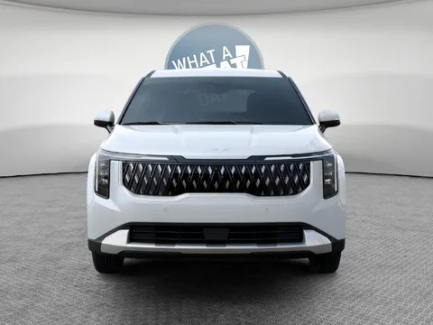 2027 Kia Carnival LX, photo 2