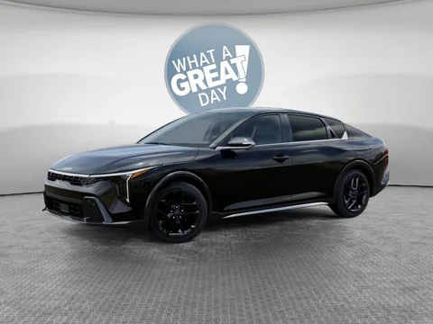 2026 Kia K4 GT-Line Turbo, photo 3