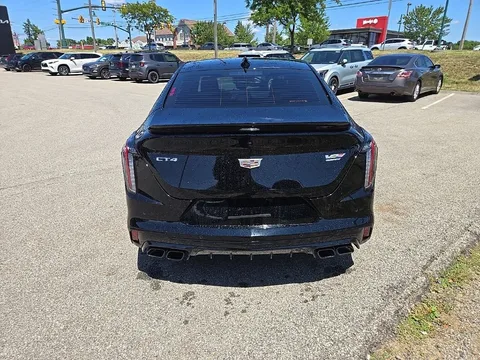 2023 Cadillac CT4 V-Series, photo 4