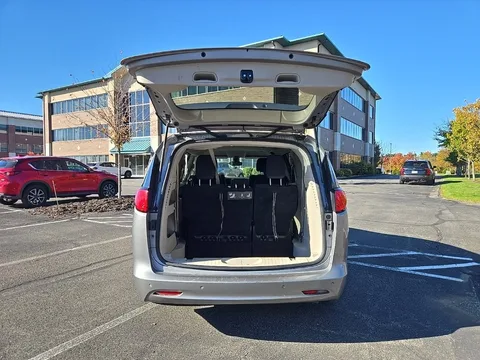 2017 Chrysler Pacifica LX, photo 5