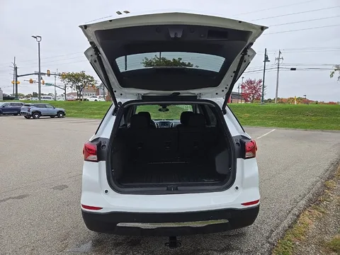 2024 Chevrolet Equinox LT, photo 5