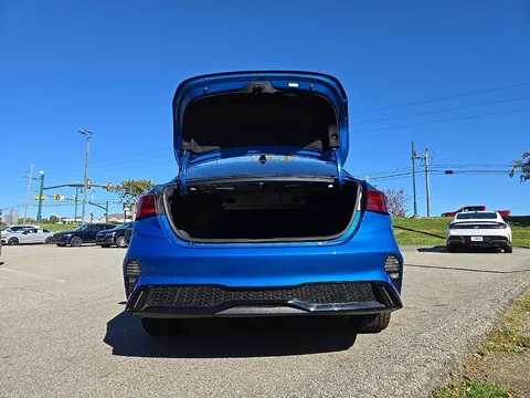 2023 Kia Forte GT-Line, photo 5