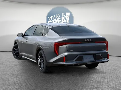 2027 Kia K4 Base, photo 4