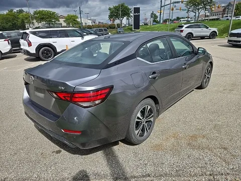2023 Nissan Sentra SV, photo 3