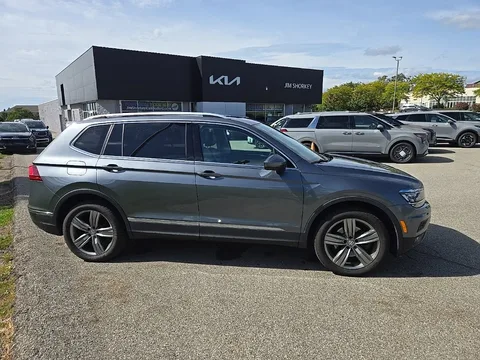 2018 Volkswagen Tiguan 2.0T SEL Premium 4Motion, photo 2