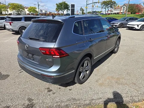 2018 Volkswagen Tiguan 2.0T SEL Premium 4Motion, photo 3