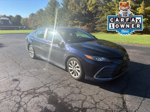 2021 Toyota Camry LE