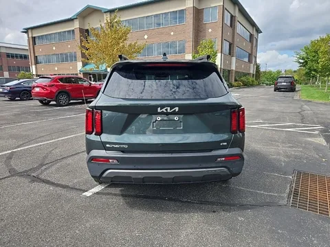 2023 Kia Sorento X-Line S AWD, photo 2