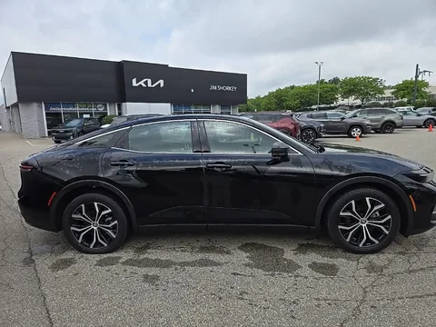 2024 Toyota Crown XLE AWD, photo 2