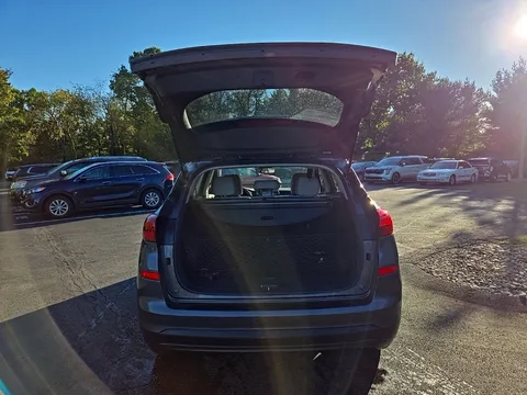 2021 Hyundai Tucson SE, photo 5
