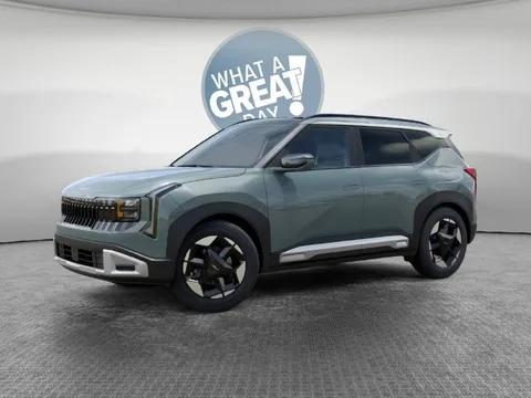 2027 Kia Seltos EX, photo 3