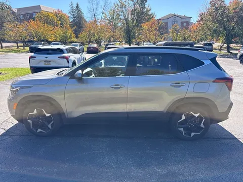 2024 Kia Seltos EX AWD, photo 3