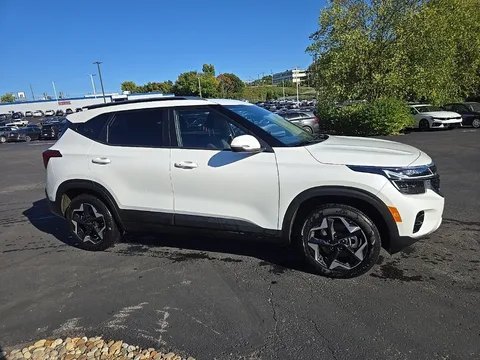 2026 Kia Seltos S, photo 2