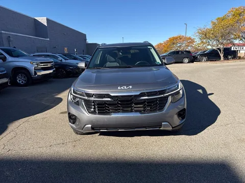 2024 Kia Seltos S, photo 2