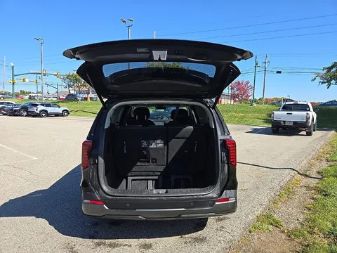 2025 Kia Carnival SX Prestige, photo 5