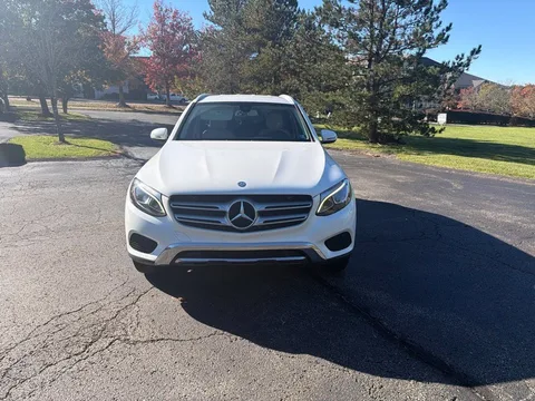 2017 Mercedes-Benz GLC GLC 300 4MATIC®, photo 2