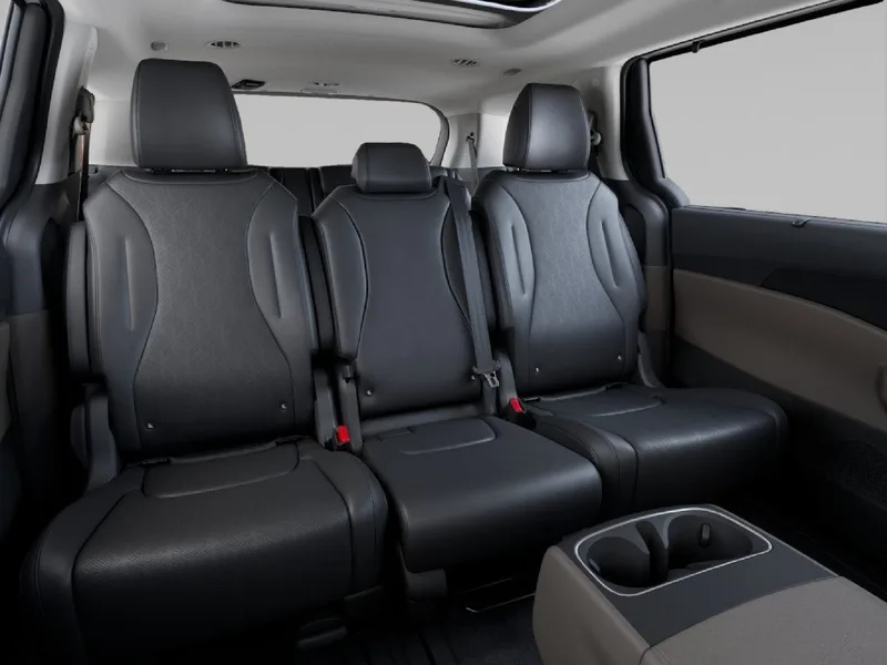2027 Kia Carnival SX, photo 16