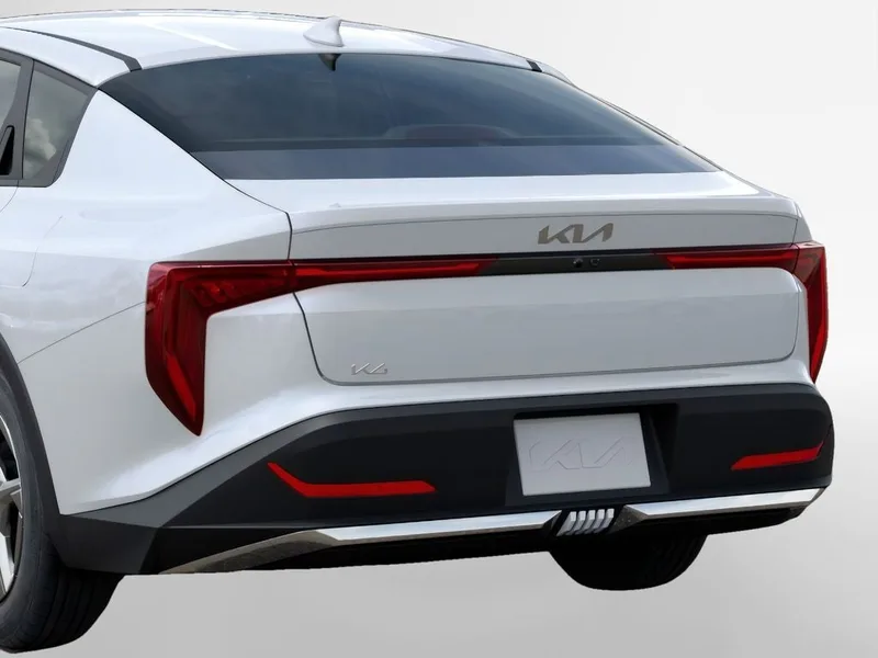 2026 Kia K4 LXS, photo 13