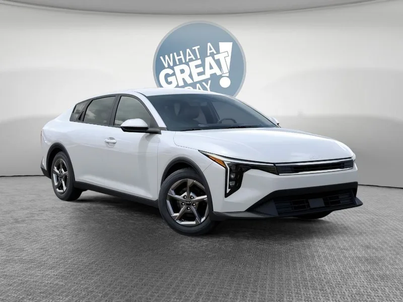 2026 Kia K4 LXS, photo 8