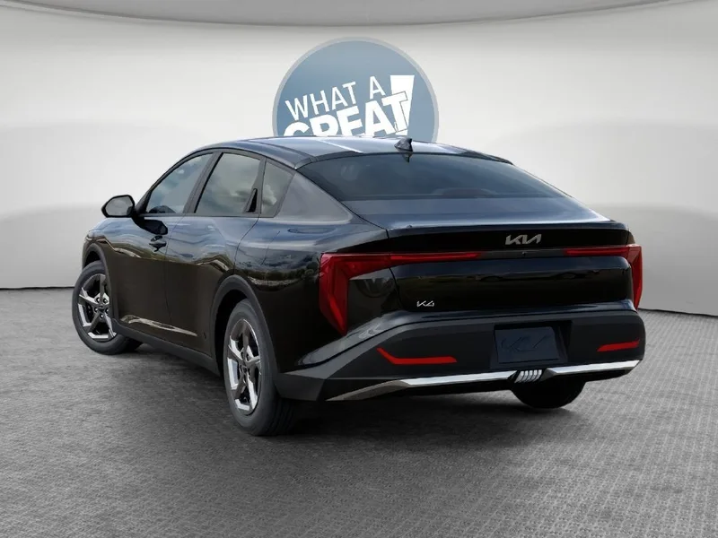 2026 Kia K4 LXS, photo 4