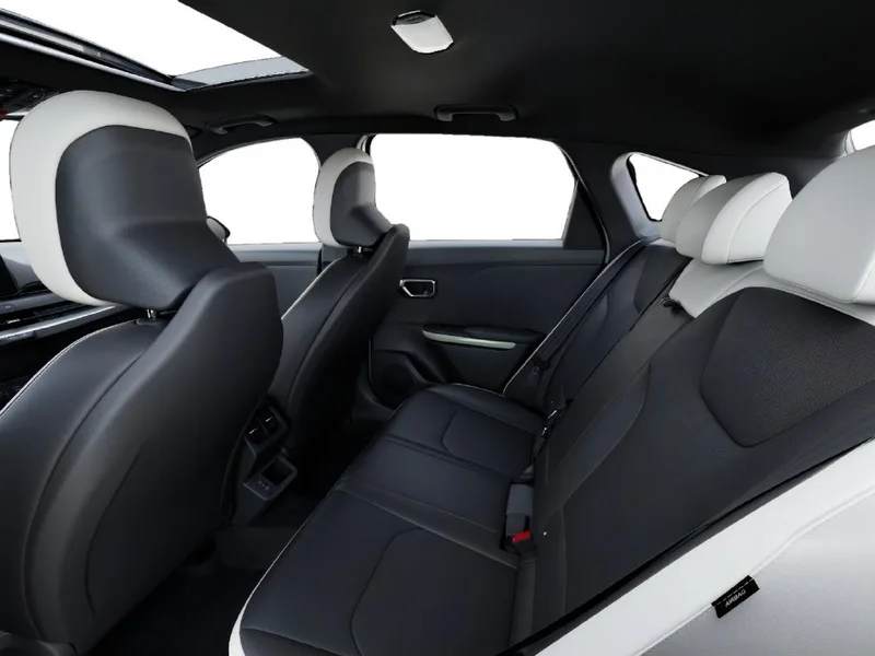 2026 Kia K4 GT-Line Turbo, photo 18