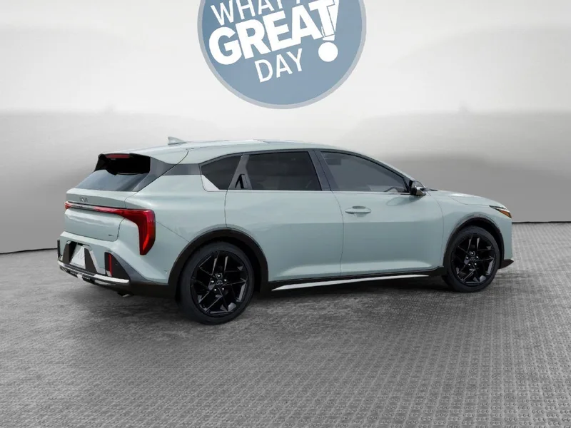 2026 Kia K4 GT-Line Turbo, photo 6