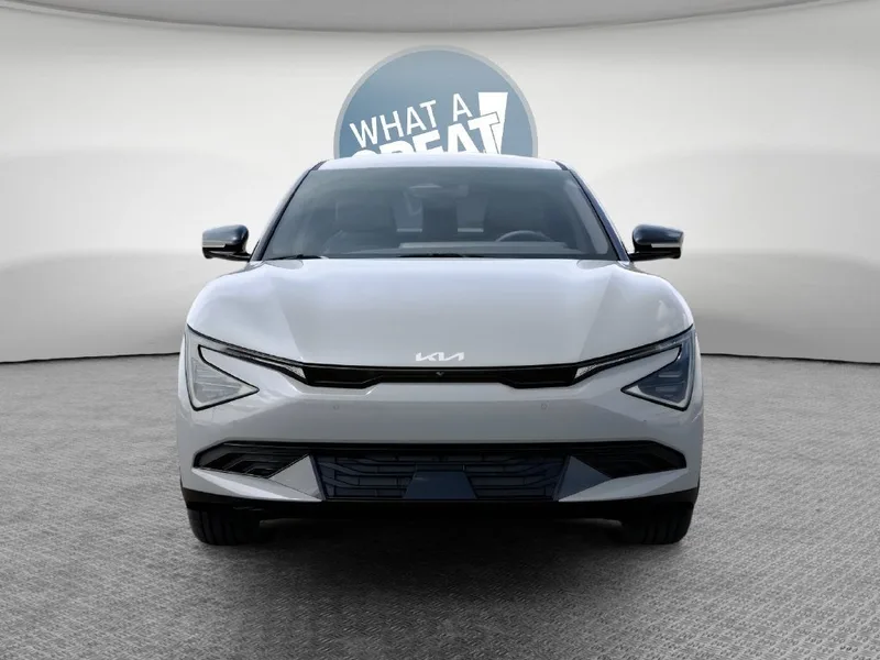 2026 Kia EV6 Wind, photo 2
