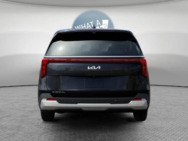 2027 Kia Carnival LX, photo 5