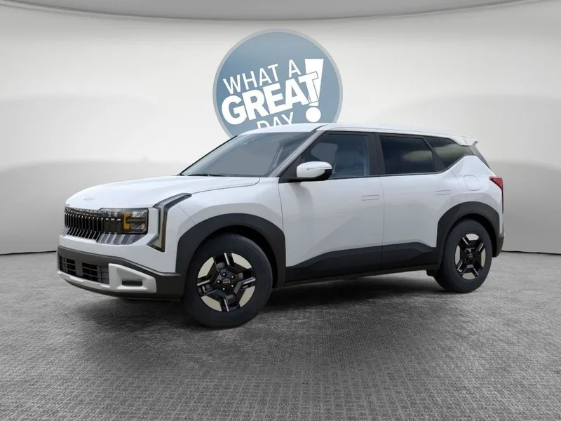 2027 Kia Seltos LX, photo 3