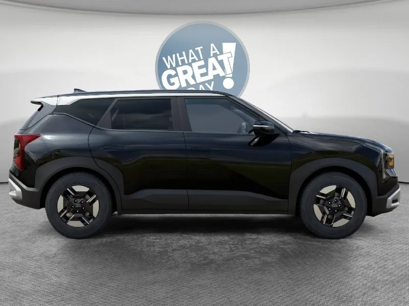 2027 Kia Seltos LX, photo 7