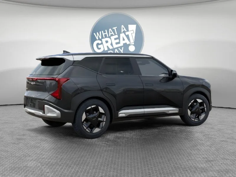 2027 Kia Seltos S, photo 6