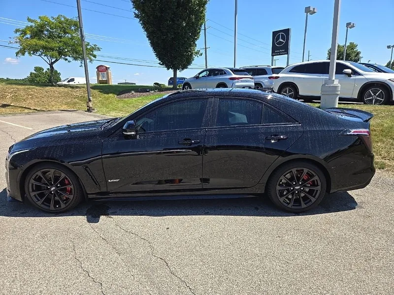 2023 Cadillac CT4 V-Series, photo 11