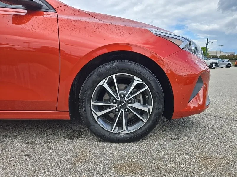 2023 Kia Forte LXS, photo 11