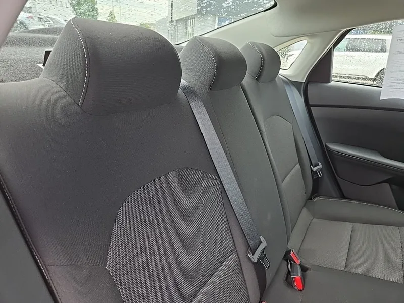 2023 Kia Forte LXS, photo 31