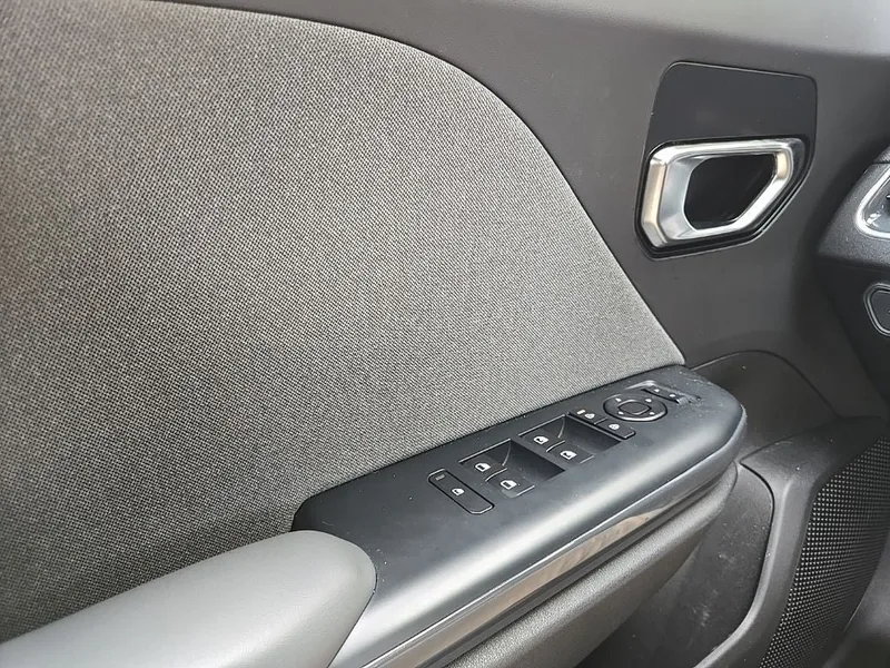 2025 Kia K4 EX, photo 18