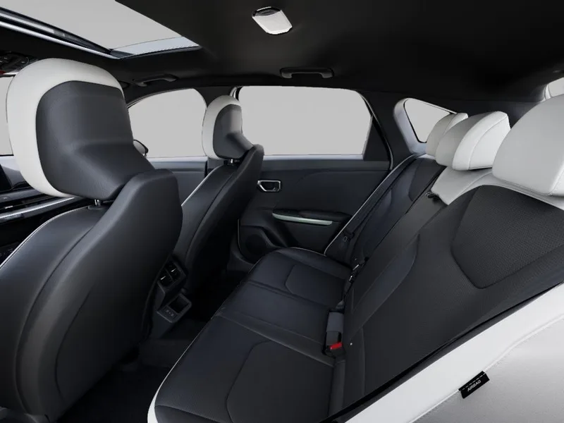 2026 Kia K4 GT-Line Turbo, photo 18
