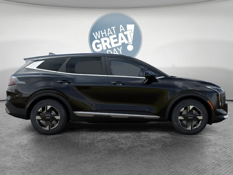 2027 Kia Sportage LX, photo 7