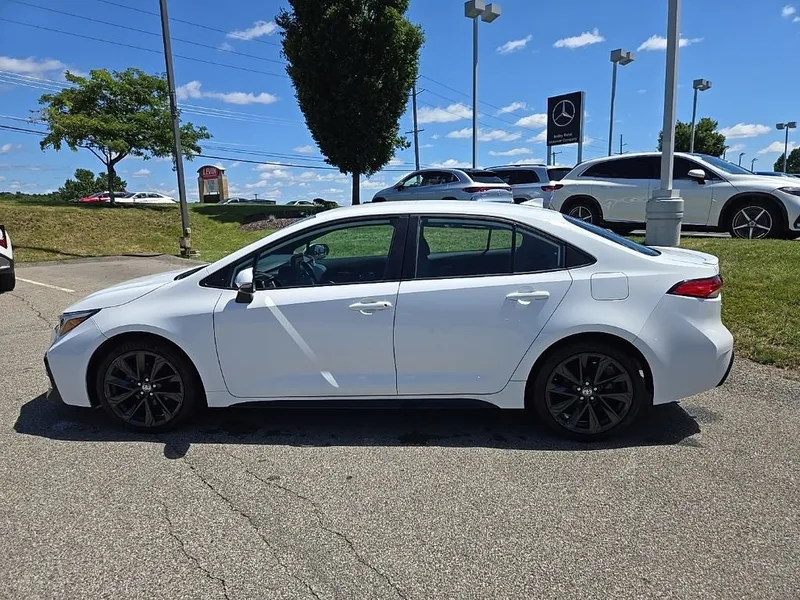 2024 Toyota Corolla SE, photo 10