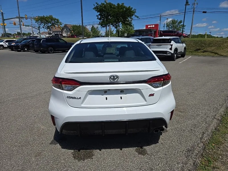 2024 Toyota Corolla SE, photo 4