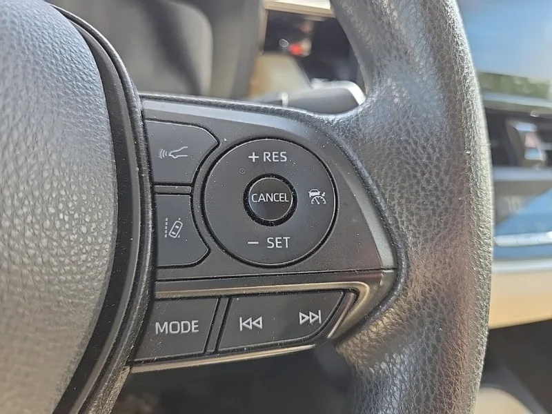2022 Toyota Corolla LE, photo 18