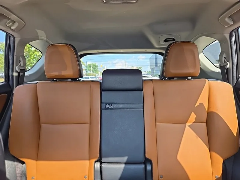 2017 Toyota RAV4 Hybrid Limited AWD, photo 28