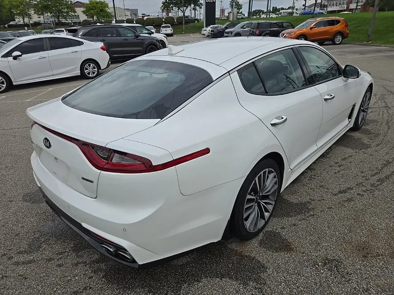 2019 Kia Stinger Base AWD, photo 3
