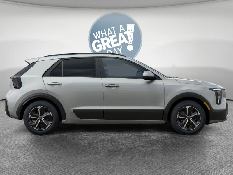 2027 Kia Niro Base, photo 7