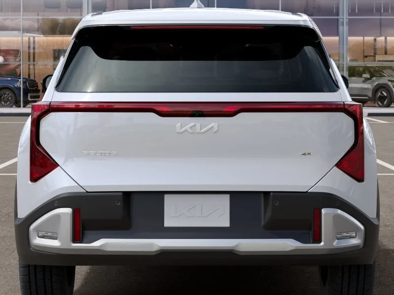 2027 Kia Seltos LX, photo 13